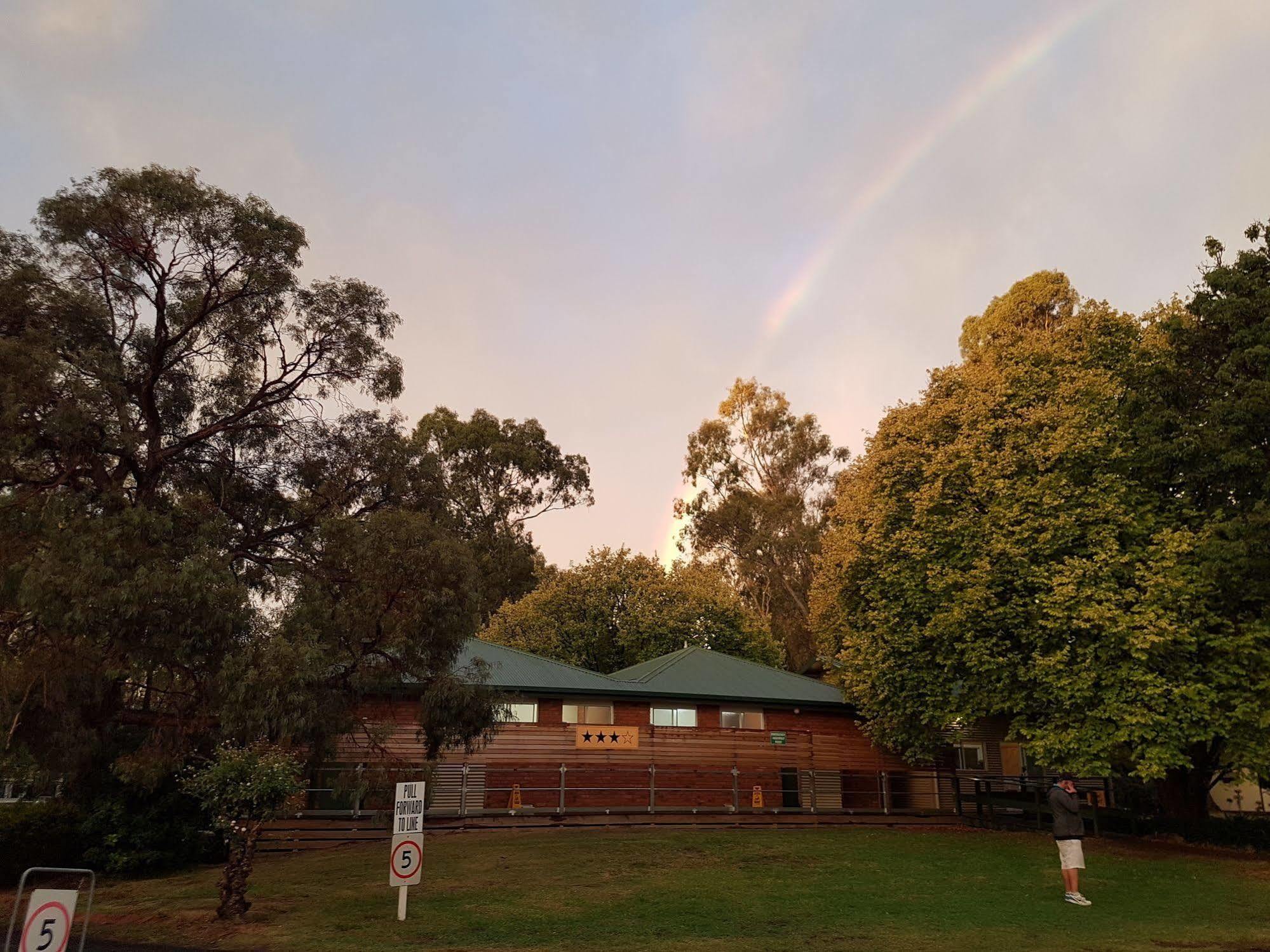 Euroa Caravan Park Hotel Exterior foto